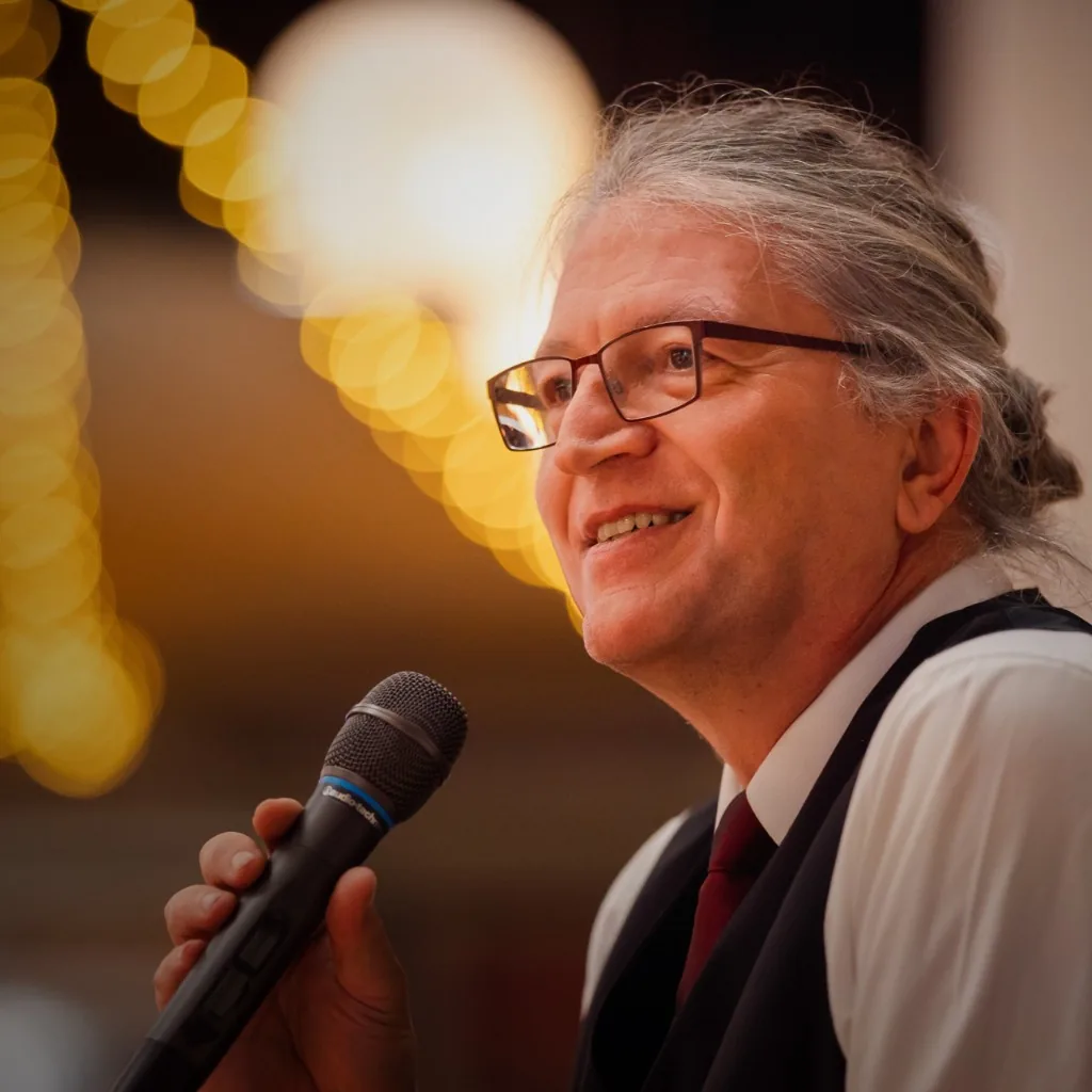Portrait von Dr. Bernd Schilling
